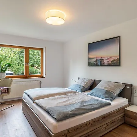 Haus Gartenblick شقة