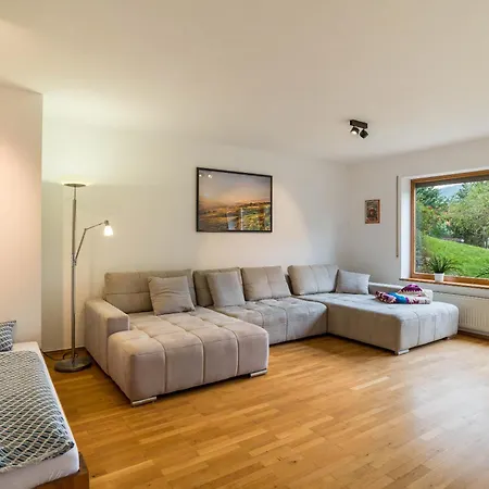 Apartment Haus Gartenblick