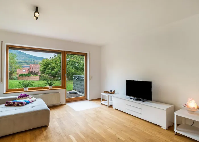 Haus Gartenblick 아파트 *