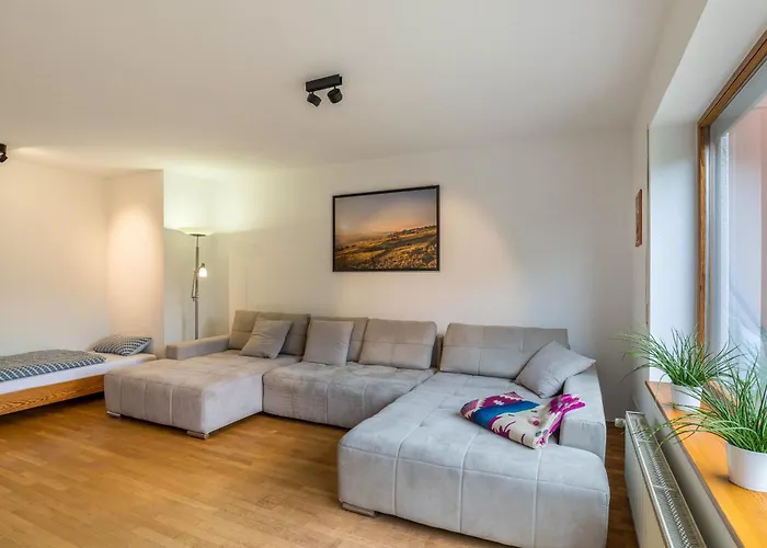 Haus Gartenblick * 안에일러 앰 트리펠스